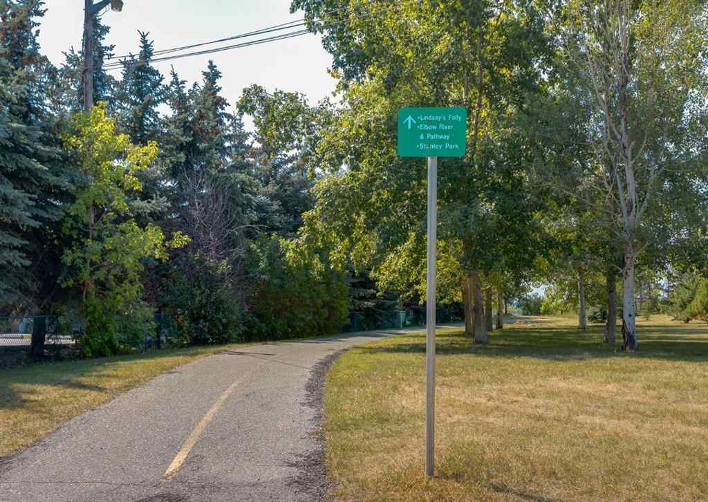 MLS&reg; # A2270945 - Unit ##A 4120 1A Street SW in Parkhill Calgary, Residential Open Houses