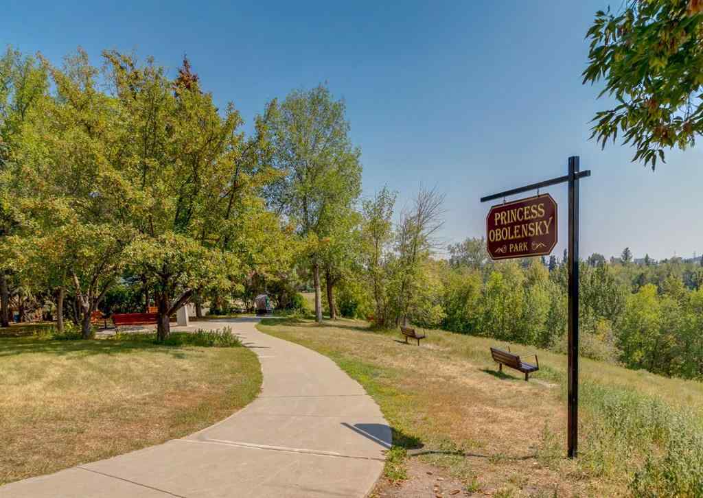 MLS&reg; # A2270945 - Unit ##A 4120 1A Street SW in Parkhill Calgary, Residential Open Houses