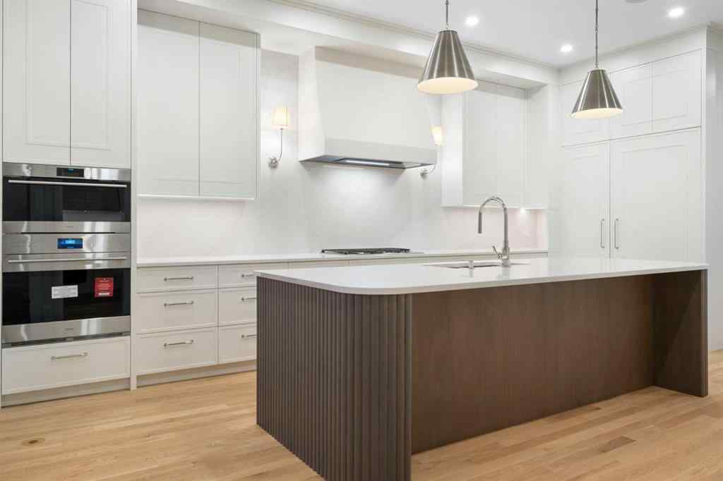 MLS&reg; # A2270945 - Unit ##A 4120 1A Street SW in Parkhill Calgary, Residential Open Houses