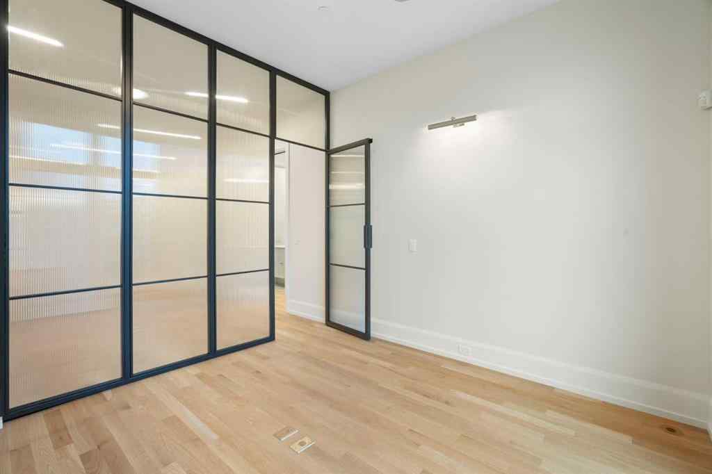 MLS&reg; # A2270945 - Unit ##A 4120 1A Street SW in Parkhill Calgary, Residential Open Houses