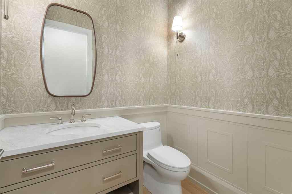 MLS&reg; # A2270945 - Unit ##A 4120 1A Street SW in Parkhill Calgary, Residential Open Houses