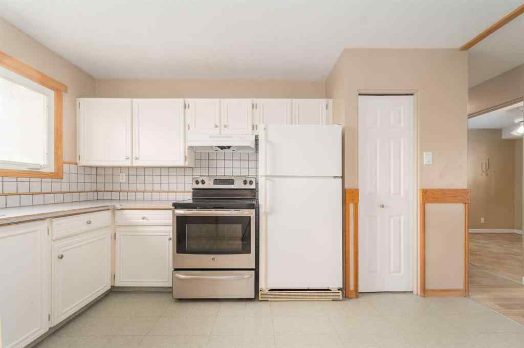 MLS&reg; # A2270947 - 406 12 Avenue N in Staffordville Lethbridge, Residential Open Houses