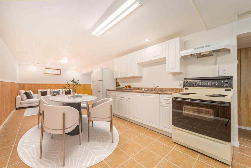 MLS&reg; # A2270947 - 406 12 Avenue N in Staffordville Lethbridge, Residential Open Houses