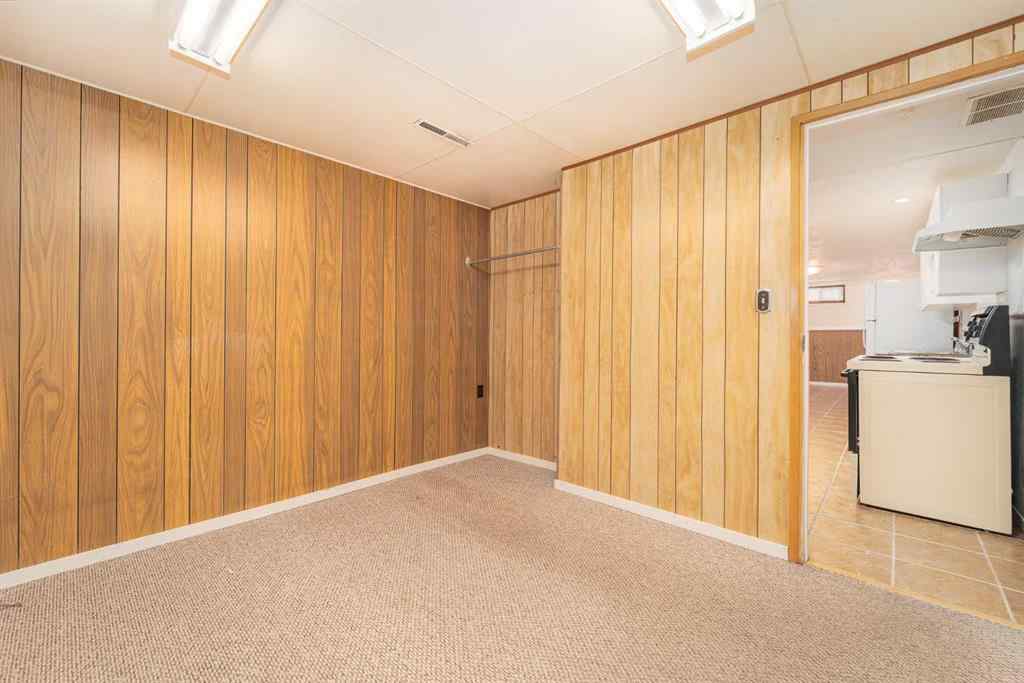 MLS&reg; # A2270947 - 406 12 Avenue N in Staffordville Lethbridge, Residential Open Houses