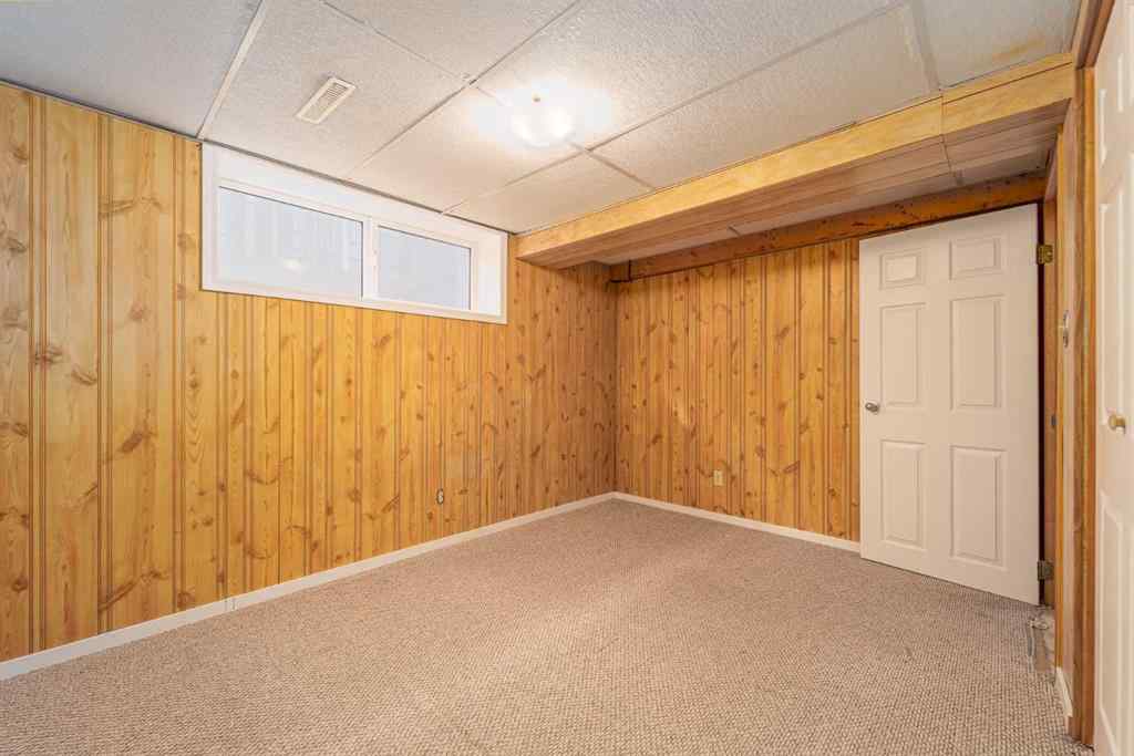 MLS&reg; # A2270947 - 406 12 Avenue N in Staffordville Lethbridge, Residential Open Houses