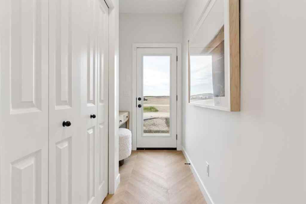 MLS&reg; # A2270952 - 3575 Chestermere Boulevard  in East Chestermere Chestermere, Residential Open Houses