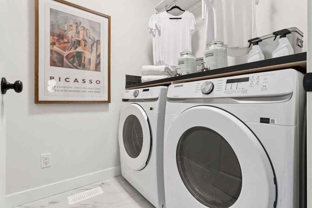 MLS&reg; # A2270952 - 3575 Chestermere Boulevard  in East Chestermere Chestermere, Residential Open Houses