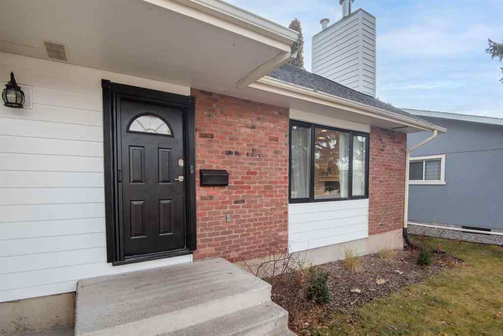 MLS&reg; # A2270959 - 131 Anders Close  in Anders Park Red Deer, Residential Open Houses