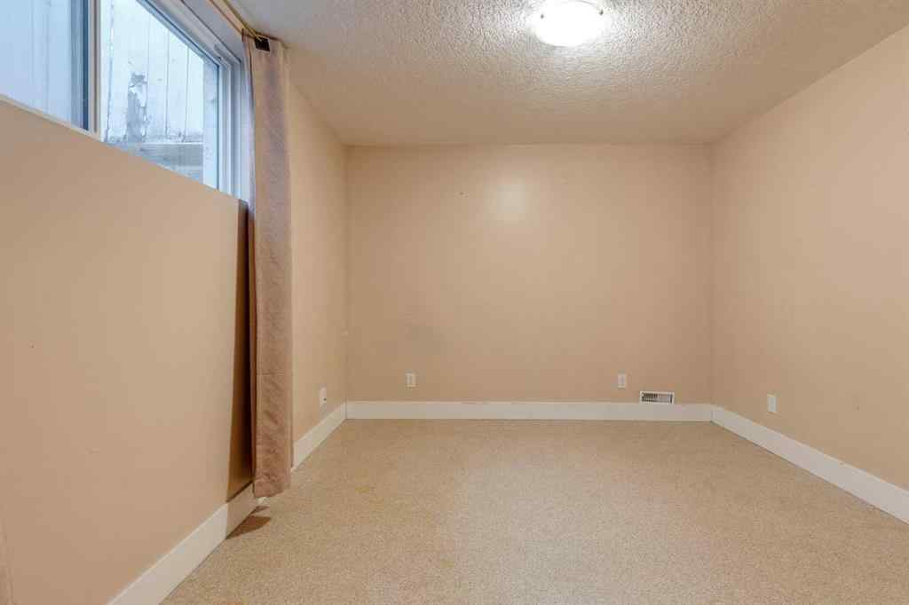 MLS&reg; # A2270960 - 2647 Charlebois Drive NW in Charleswood Calgary, Residential Open Houses