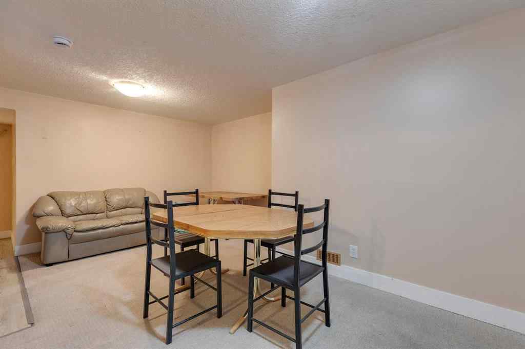 MLS&reg; # A2270960 - 2647 Charlebois Drive NW in Charleswood Calgary, Residential Open Houses