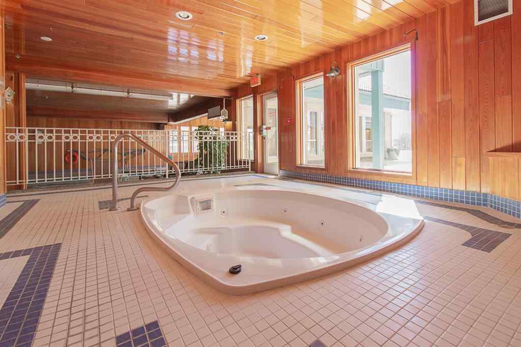 MLS&reg; # A2270965 - Unit #429 1535 Southview Drive SE in Southview-Park Meadows Medicine Hat, Residential Open Houses