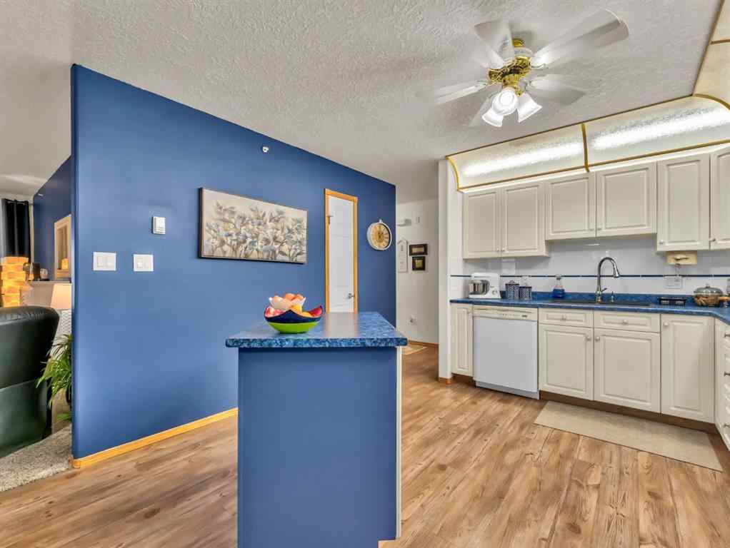 MLS&reg; # A2270965 - Unit #429 1535 Southview Drive SE in Southview-Park Meadows Medicine Hat, Residential Open Houses