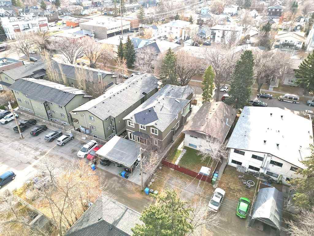 MLS® # A2270967 - Unit #2 126 27 Avenue NW in Tuxedo Park Calgary, Residential Open Houses