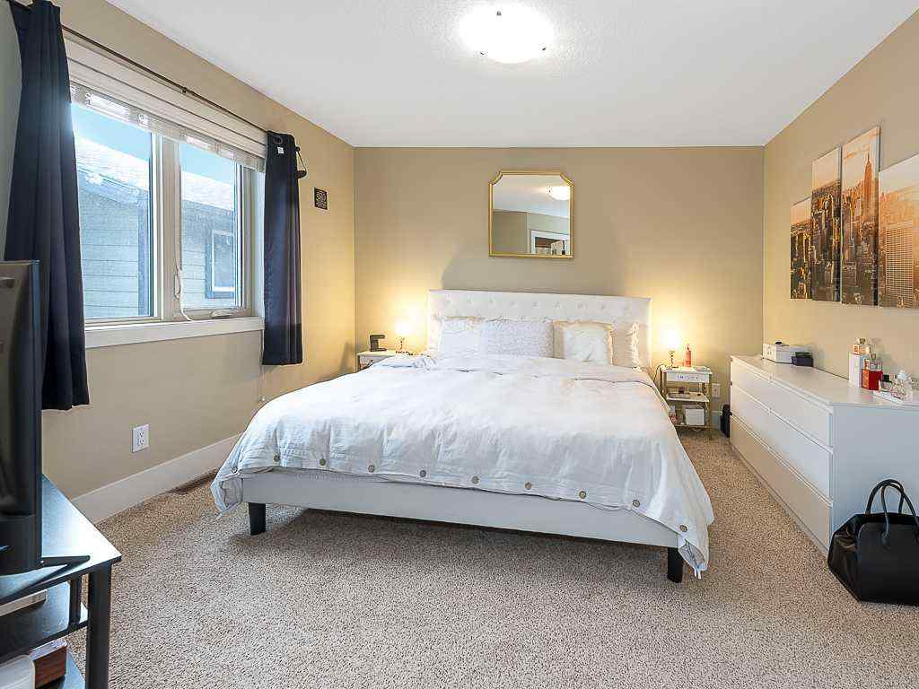 MLS® # A2270967 - Unit #2 126 27 Avenue NW in Tuxedo Park Calgary, Residential Open Houses