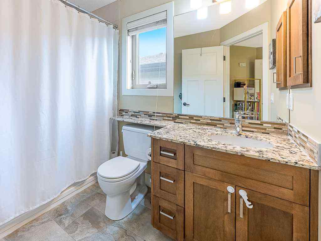 MLS® # A2270967 - Unit #2 126 27 Avenue NW in Tuxedo Park Calgary, Residential Open Houses