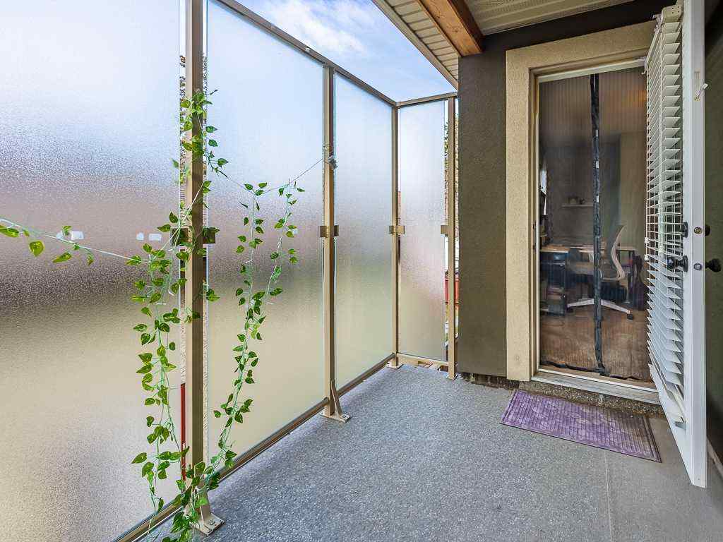 MLS® # A2270967 - Unit #2 126 27 Avenue NW in Tuxedo Park Calgary, Residential Open Houses