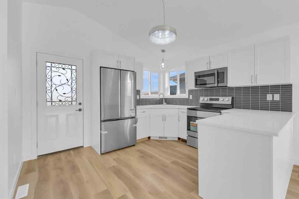 MLS&reg; # A2270970 - 4812 55 Avenue  in NONE Bentley, Residential Open Houses