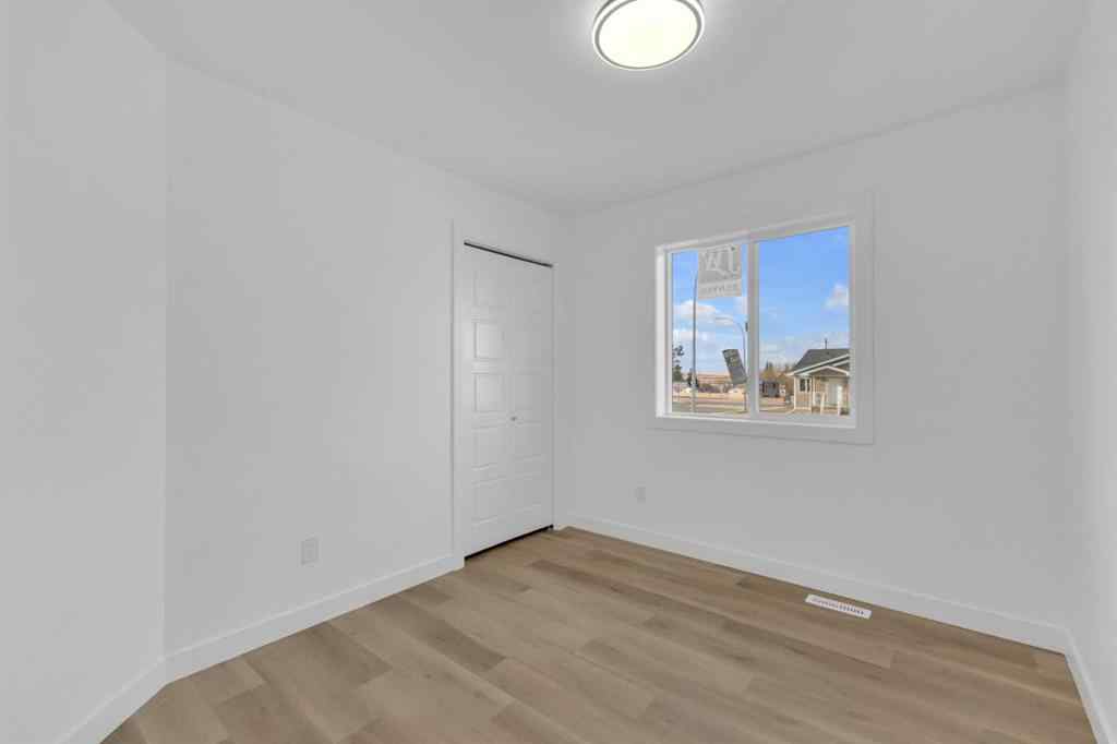 MLS&reg; # A2270970 - 4812 55 Avenue  in NONE Bentley, Residential Open Houses