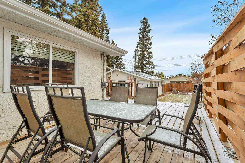 MLS&reg; # A2270971 - 4217 43 Avenue  in Grandview Red Deer, Residential Open Houses
