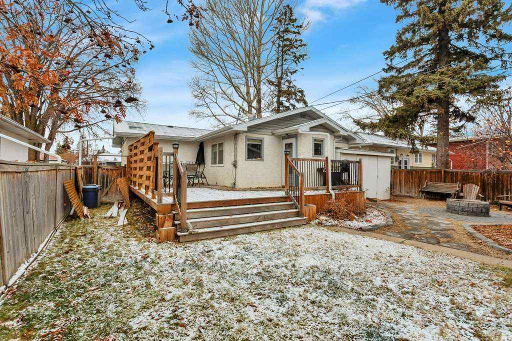 MLS&reg; # A2270971 - 4217 43 Avenue  in Grandview Red Deer, Residential Open Houses