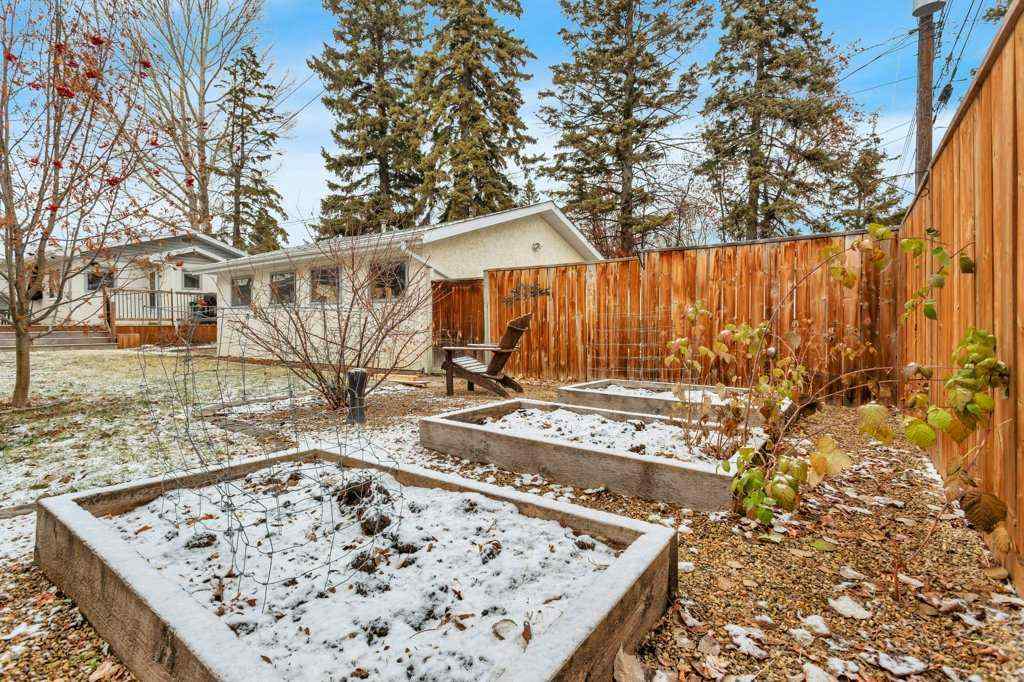 MLS&reg; # A2270971 - 4217 43 Avenue  in Grandview Red Deer, Residential Open Houses