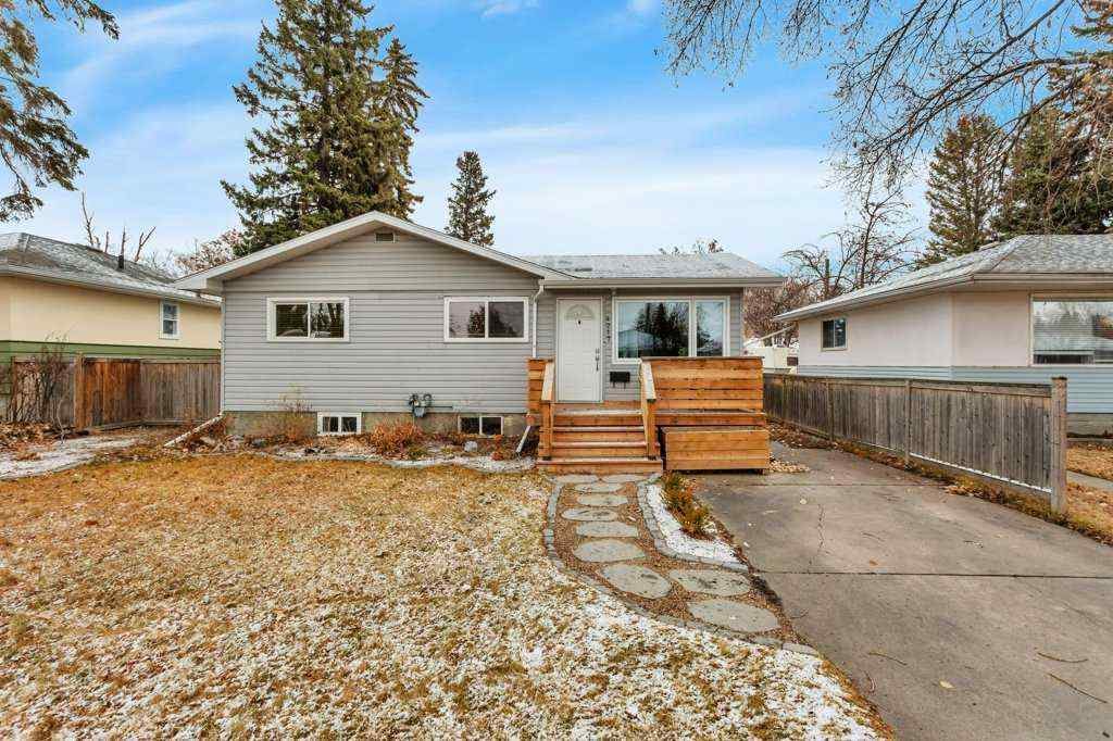MLS&reg; # A2270971 - 4217 43 Avenue  in Grandview Red Deer, Residential Open Houses