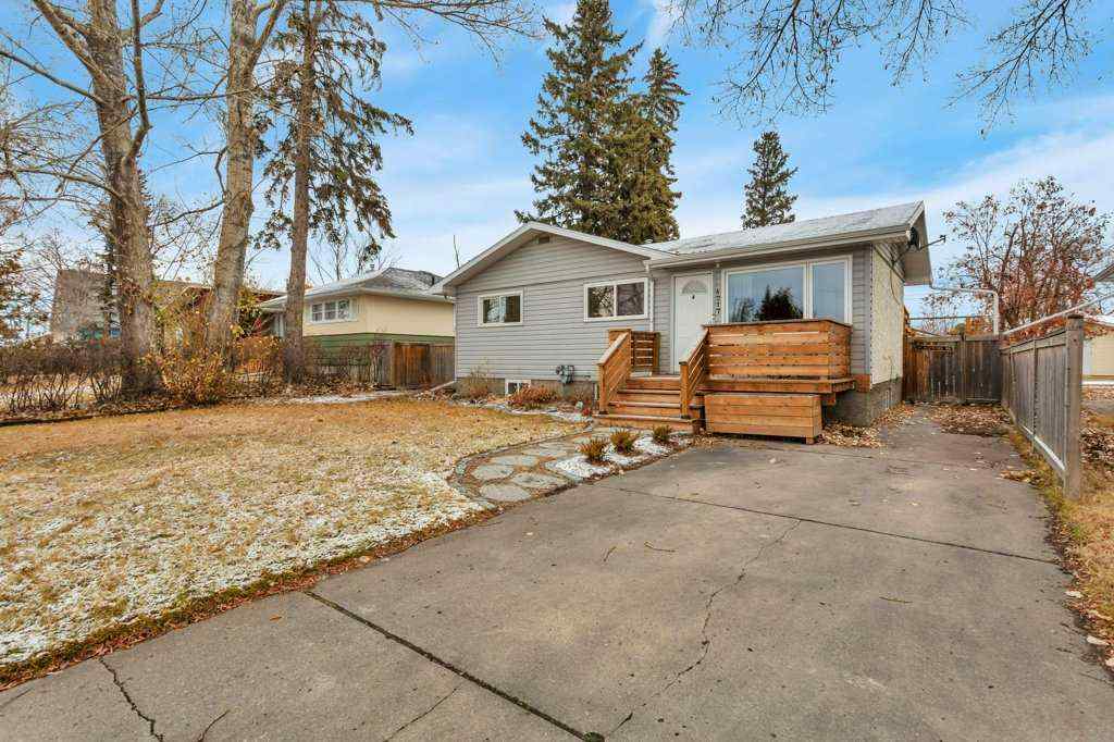 MLS&reg; # A2270971 - 4217 43 Avenue  in Grandview Red Deer, Residential Open Houses