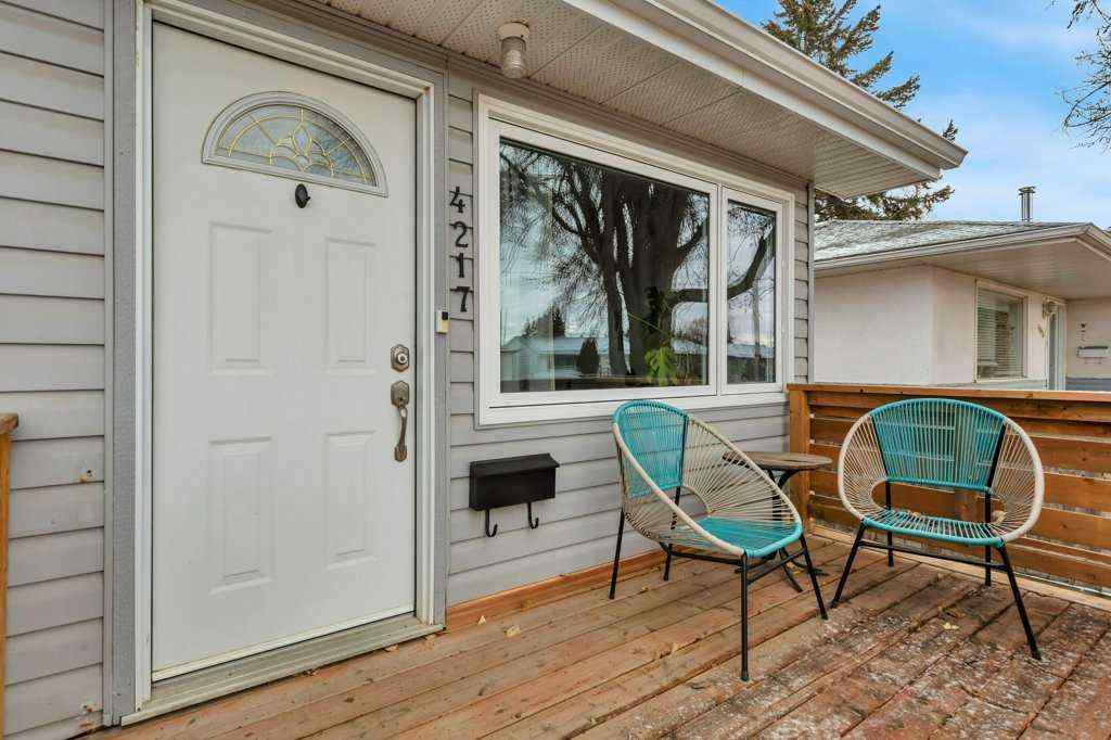 MLS&reg; # A2270971 - 4217 43 Avenue  in Grandview Red Deer, Residential Open Houses