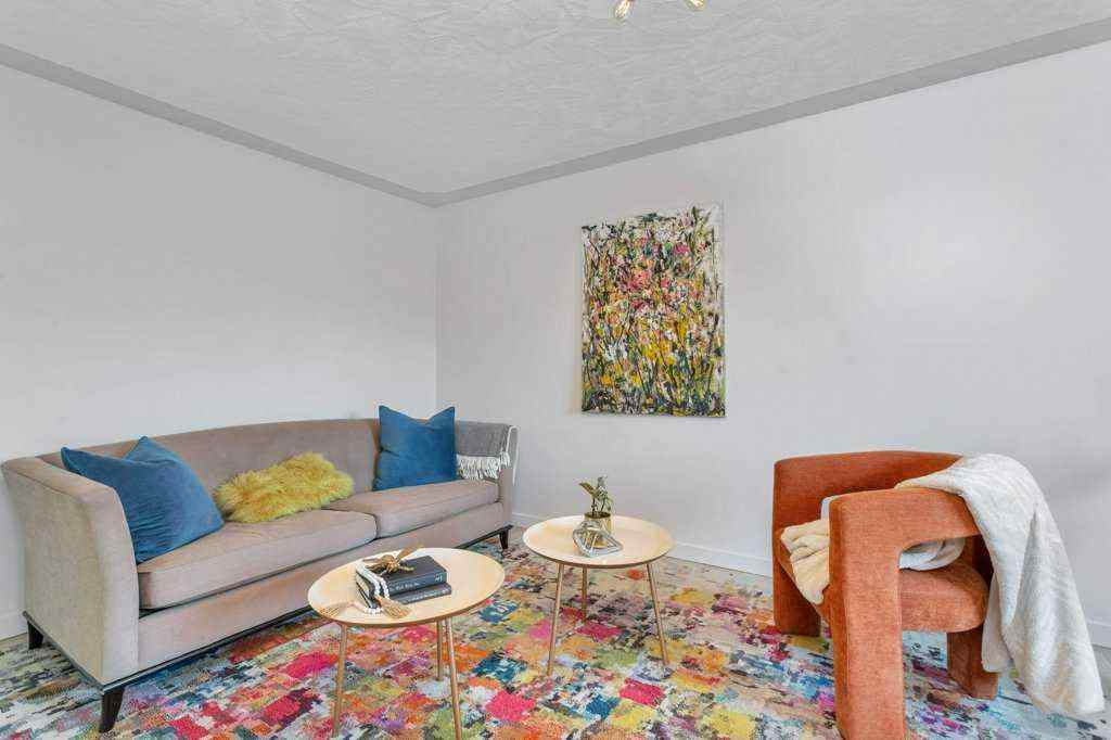 MLS&reg; # A2270971 - 4217 43 Avenue  in Grandview Red Deer, Residential Open Houses