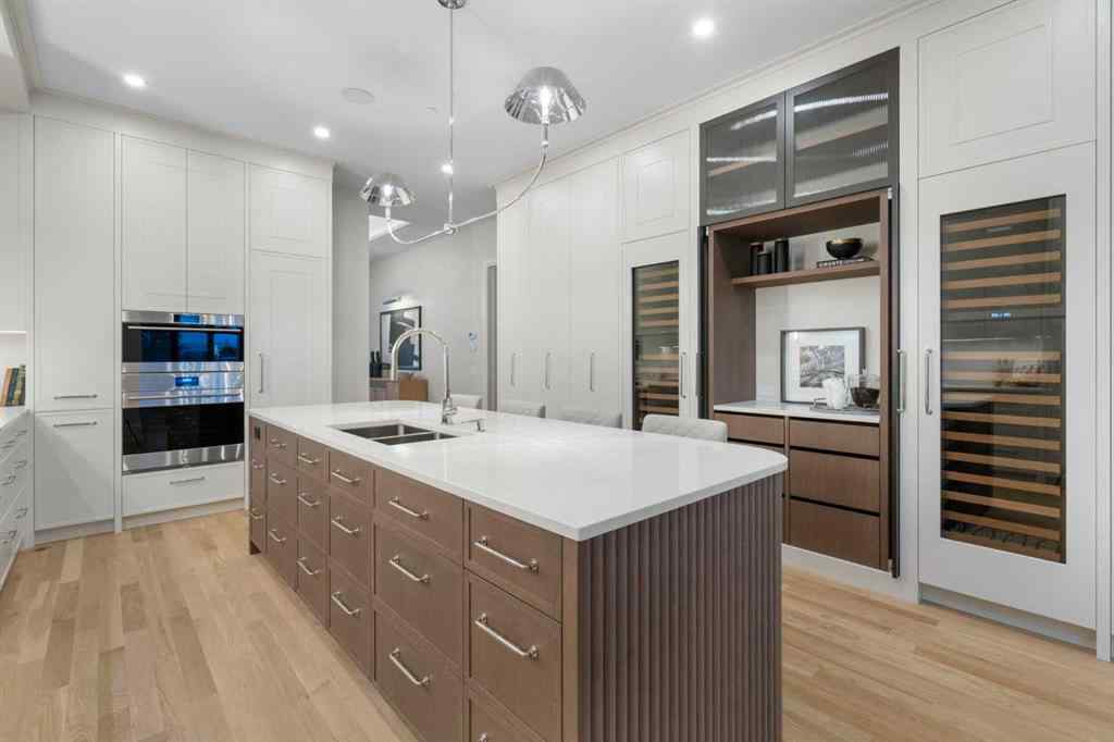 MLS&reg; # A2270976 - Unit ##B 4120 1A Street SW in Parkhill Calgary, Residential Open Houses