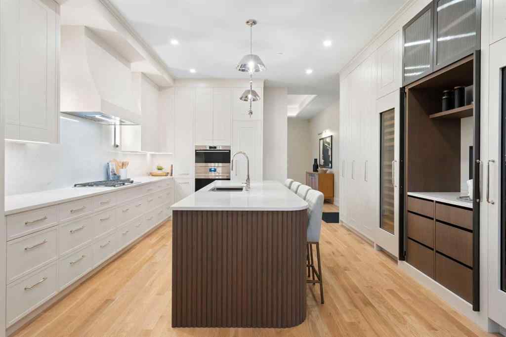 MLS&reg; # A2270976 - Unit ##B 4120 1A Street SW in Parkhill Calgary, Residential Open Houses