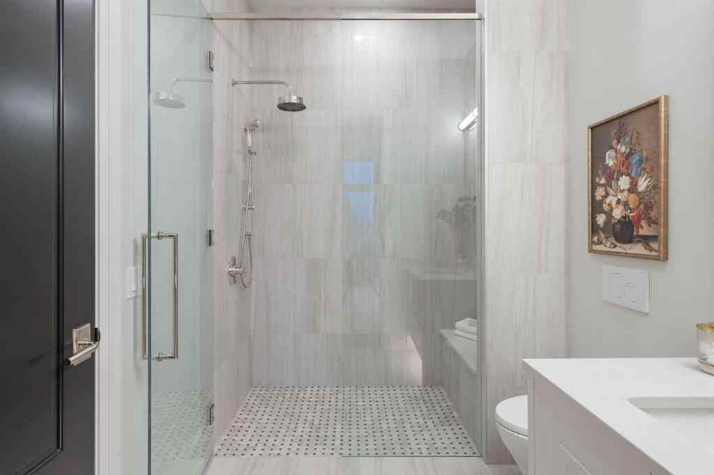 MLS&reg; # A2270976 - Unit ##B 4120 1A Street SW in Parkhill Calgary, Residential Open Houses