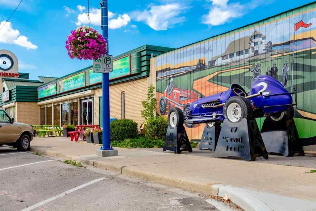 MLS&reg; # A2270977 - Unit #D 4528 73 Street NW in Bowness Calgary, Residential Open Houses