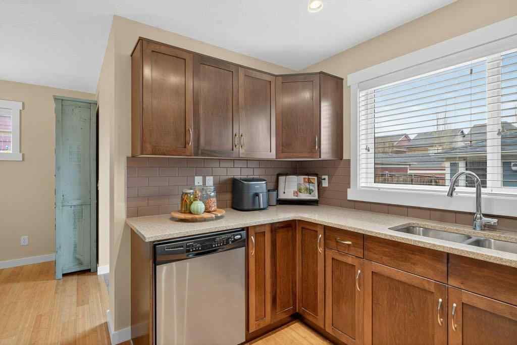 MLS&reg; # A2270985 - 18 West Coach Road SW in West Springs Calgary, Residential Open Houses