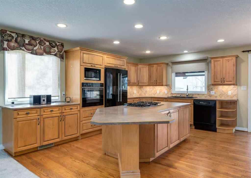 MLS® # A2270987 - 11107 Southdale Road SW in Southwood Calgary, Residential Open Houses