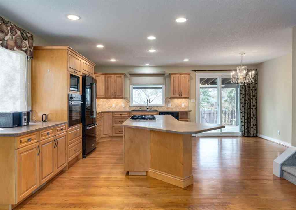 MLS® # A2270987 - 11107 Southdale Road SW in Southwood Calgary, Residential Open Houses