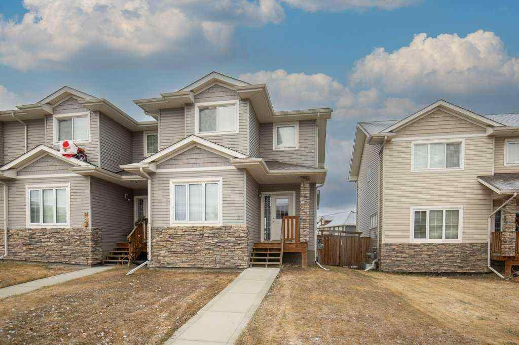 MLS&reg; # A2270991 - 25 Ross Close  in Ryders Ridge Sylvan Lake, Residential Open Houses