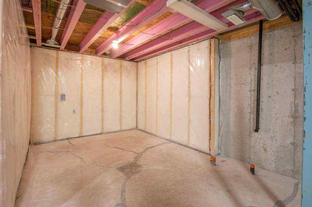 MLS&reg; # A2270991 - 25 Ross Close  in Ryders Ridge Sylvan Lake, Residential Open Houses