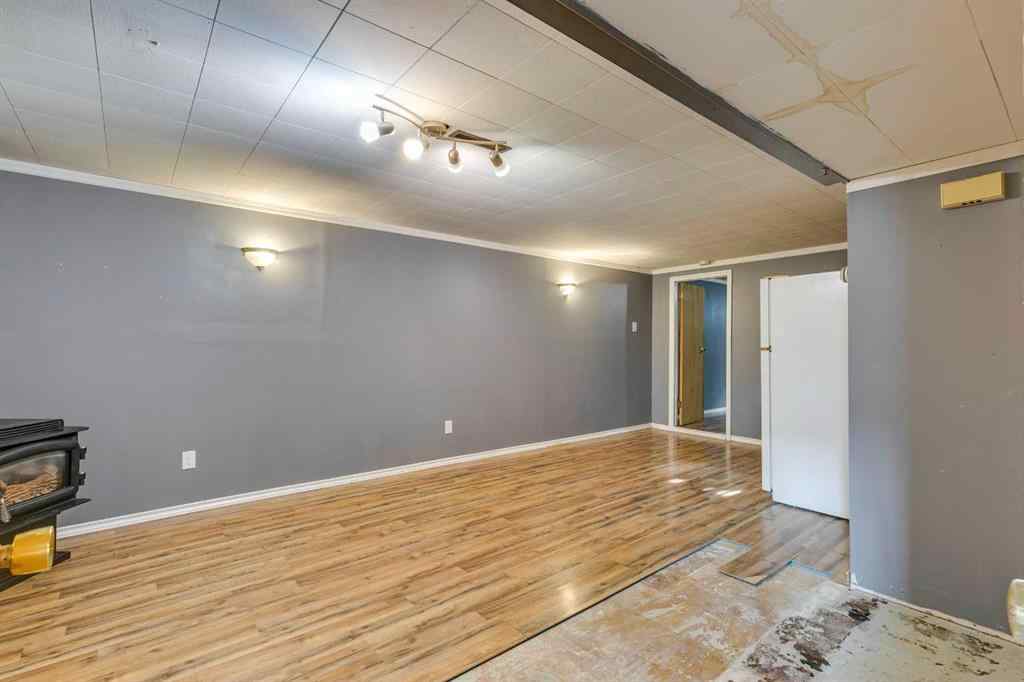 MLS&reg; # A2270993 - 3328 45 Street SW in Glenbrook Calgary, Residential Open Houses