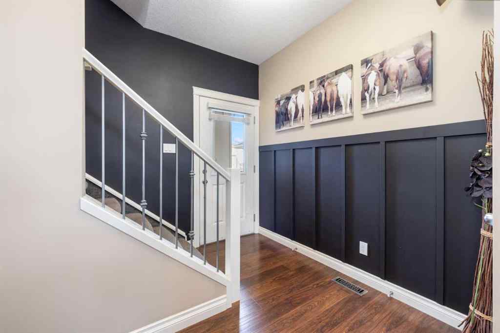 MLS&reg; # A2270997 - 719 Hampton Hills Drive NE in Hampton Hills High River, Residential Open Houses