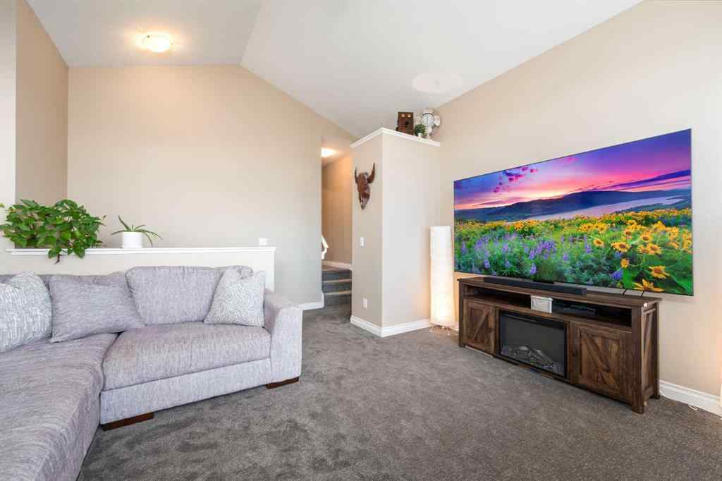 MLS&reg; # A2270997 - 719 Hampton Hills Drive NE in Hampton Hills High River, Residential Open Houses