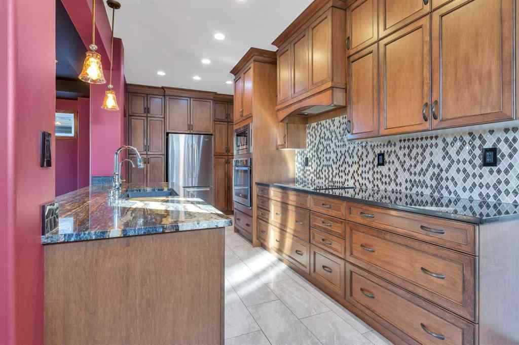 MLS&reg; # A2271007 - 100 Van Slyke Way  in Vanier East Red Deer, Residential Open Houses