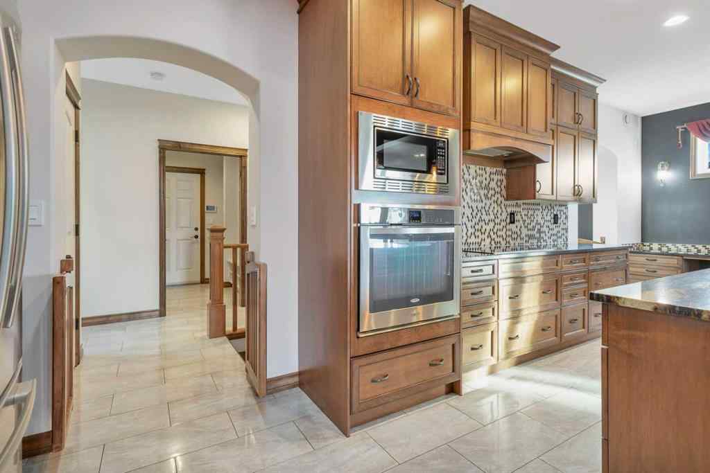 MLS&reg; # A2271007 - 100 Van Slyke Way  in Vanier East Red Deer, Residential Open Houses