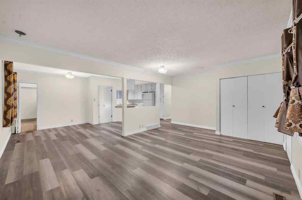 MLS&reg; # A2271011 - 1527 52 Street SE in Forest Lawn Calgary, Residential Open Houses