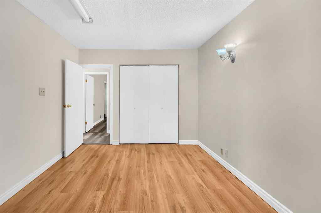 MLS&reg; # A2271011 - 1527 52 Street SE in Forest Lawn Calgary, Residential Open Houses