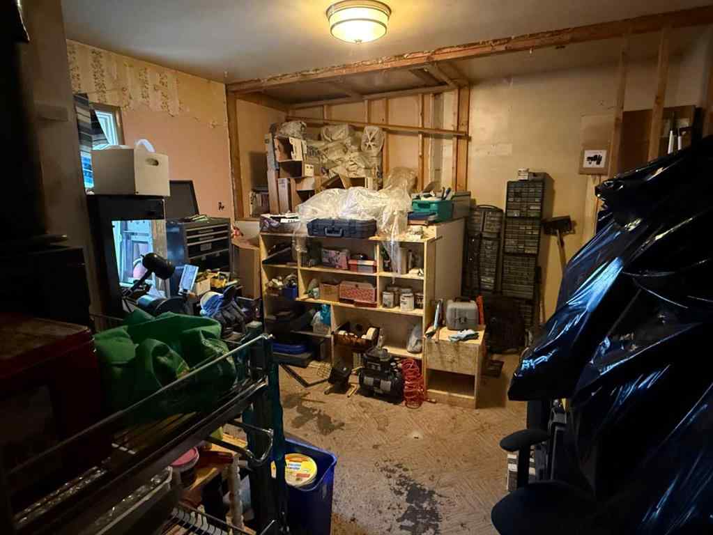 MLS&reg; # A2271012 - 378 4 Street SW in SW Hill Medicine Hat, Residential Open Houses