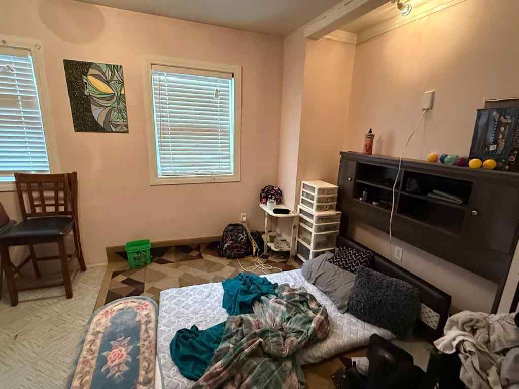 MLS&reg; # A2271012 - 378 4 Street SW in SW Hill Medicine Hat, Residential Open Houses