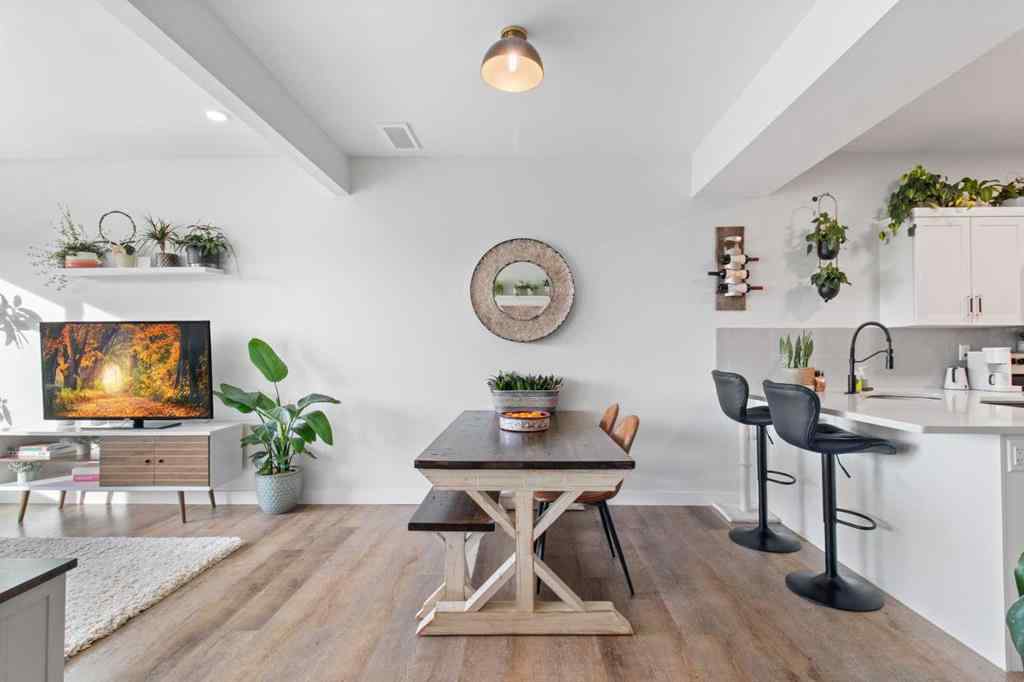 MLS&reg; # A2271014 - 4070 Ryders Ridge Boulevard  in Ryders Ridge Sylvan Lake, Residential Open Houses