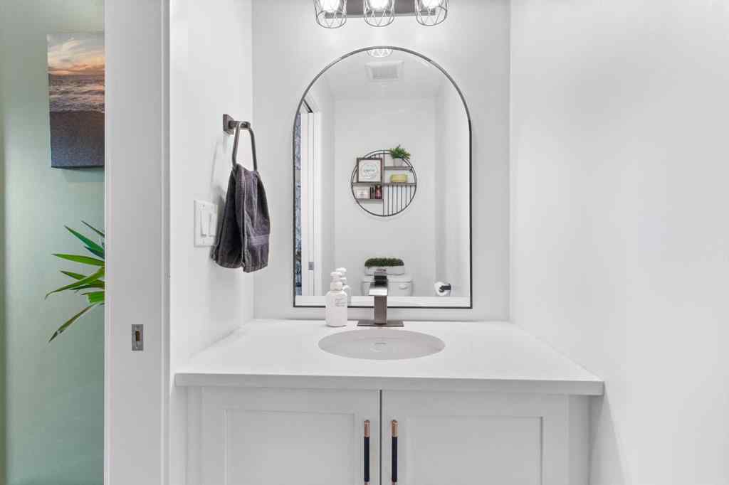 MLS&reg; # A2271014 - 4070 Ryders Ridge Boulevard  in Ryders Ridge Sylvan Lake, Residential Open Houses