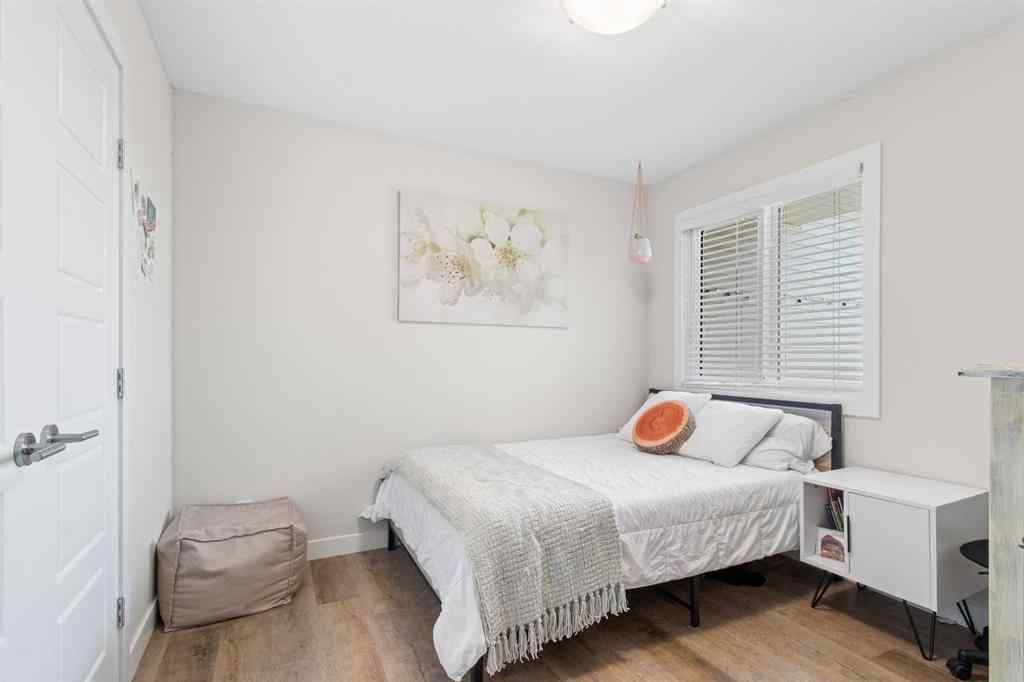 MLS&reg; # A2271014 - 4070 Ryders Ridge Boulevard  in Ryders Ridge Sylvan Lake, Residential Open Houses